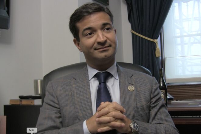 Curbelo says Congressional Hispanic Caucus discriminating against him (Video)