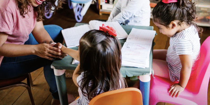 Online Program Managers Empower Latino Students