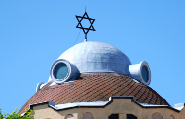 Alma Hernandez Blames Elected Officials After Michigan Synagogue Attack