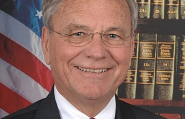 Arizona Officials Pay Respects to Harry Mitchell